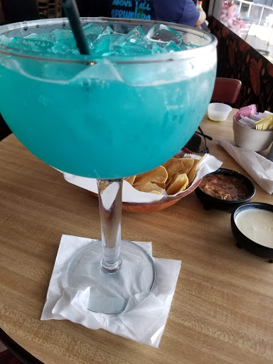 Mexican Restaurant «Tequila Sunrise Mexican Grill», reviews and photos, 4711 N Dixie Hwy, Oakland Park, FL 33334, USA
