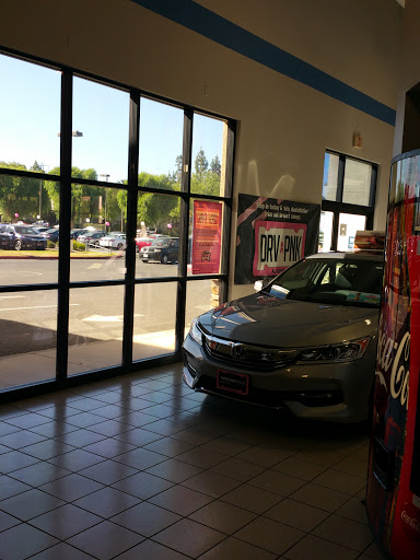 Honda Dealer «AutoNation Honda Valencia», reviews and photos, 23551 Magic Mountain Pkwy, Valencia, CA 91355, USA