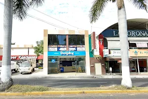 Jacarandas Plaza image