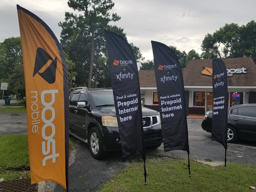 Telecommunications Service Provider «Boost Mobile Store Dream Team Wireless», reviews and photos, 2016 University Blvd N, Jacksonville, FL 32211, USA