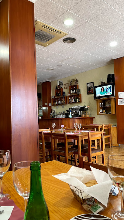 Restaurante La Perdiz - C. del Notario Salvador Montesinos Bonet, 21, 03550 Sant Joan d,Alacant, Alicante, Spain