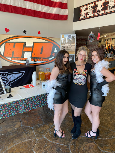 Motorcycle Dealer «Hideout Harley-Davidson», reviews and photos