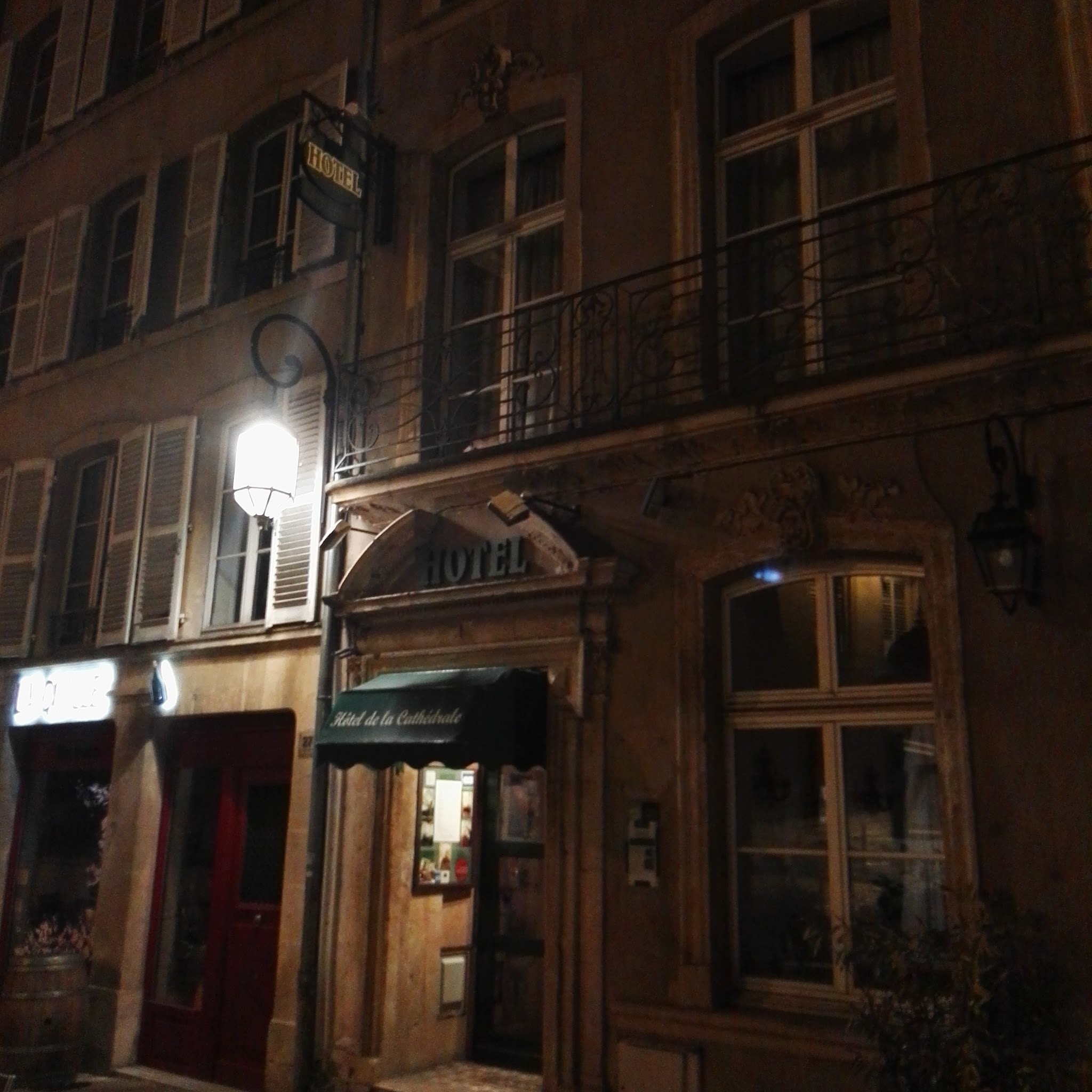 Photo n° 1 de l'avis de Paul.i fait le 11/05/2017 à 23:43