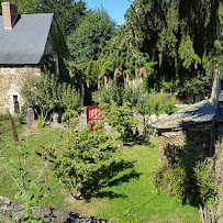 Extérieur du Restaurant Les Roulottes et Cottages du Moulin à Chenillé-Champteussé - n°17