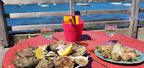Plats et boissons du Bar-restaurant à huîtres Chez Aurore - Ostréiculteur - Bar à huîtres Penerf à Damgan - n°1