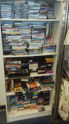 Thrift Store «Goodwill West Palm Beach/Gulfstream Super Store & Donation Center», reviews and photos