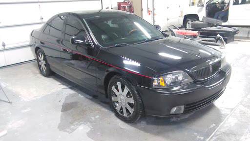 Auto Body Shop «Floyds Knobs Body Repair Inc», reviews and photos, 1808 Beechwood Ave, New Albany, IN 47150, USA