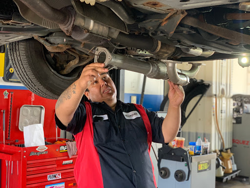 Auto Repair Shop «Velasquez Complete Auto Care», reviews and photos, 5317 S Archer Ave, Chicago, IL 60632, USA