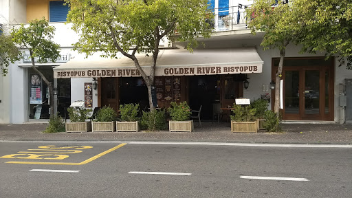 Golden River Pub