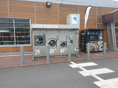 Laverie Revolution laundry à Cabourg