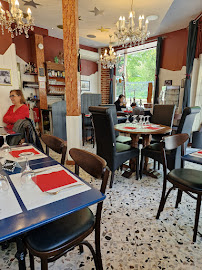 Atmosphère du Restaurant vietnamien Le Jardin de Montsouris à Paris - n°4