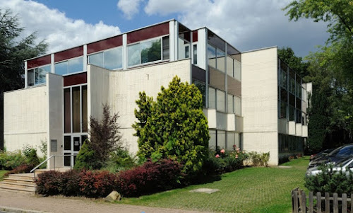 Agence de location de bureaux Centre d'affaires plein ouest Le Chesnay-Rocquencourt
