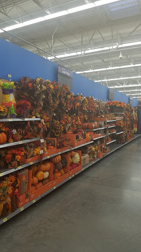 Discount Store «Walmart», reviews and photos, 8538 Interstate 35 Access Rd, San Antonio, TX 78211, USA