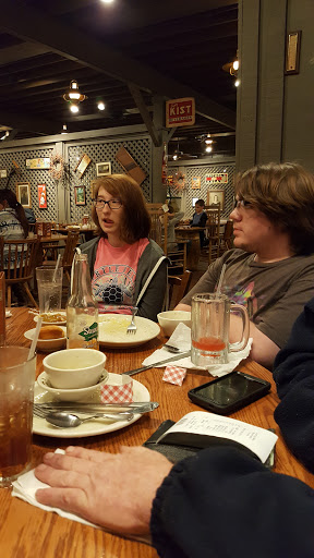 American Restaurant «Cracker Barrel Old Country Store», reviews and photos, 2012 E 59th St, Anderson, IN 46013, USA
