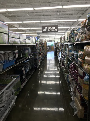 Pet Supply Store «Pet Supplies Plus», reviews and photos, 1155 Washington Pike, Bridgeville, PA 15017, USA