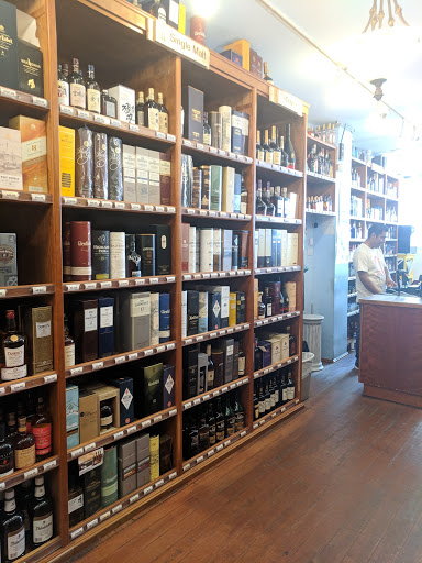 Wine Store «Crossroads Wine & Spirits», reviews and photos, 52 W 14th St, New York, NY 10011, USA
