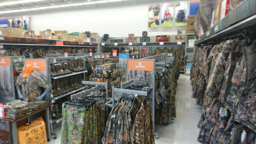 Sporting Goods Store «Academy Sports + Outdoors», reviews and photos, 621 Centerview Blvd, Kissimmee, FL 34741, USA