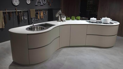 ARTE CUCINE KITCHENS / PEDINI SAN ANGEL