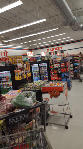 Supermarket «WinCo Foods», reviews and photos, 2511 SE 1st St, Gresham, OR 97080, USA