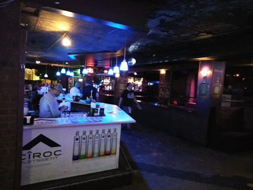 Club «Hole In the Wall», reviews and photos, 3177 Peachtree Rd #101, Atlanta, GA 30305, USA