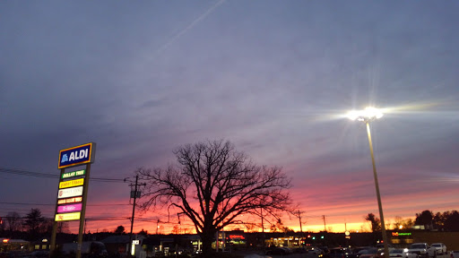 Supermarket «ALDI», reviews and photos, 728 Hartford Pike, Dayville, CT 06241, USA