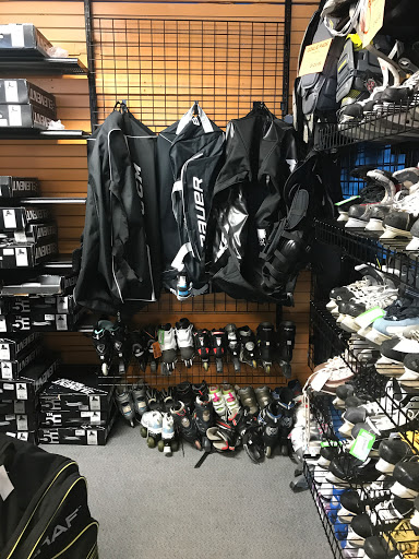 Sporting Goods Store «Play It Again Sports», reviews and photos, 35181 US Hwy 19 N, Palm Harbor, FL 34684, USA