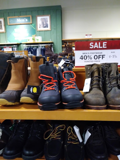 Clothing Store «L.L. Bean Outlet», reviews and photos, 534 Stillwater Ave, Bangor, ME 04401, USA