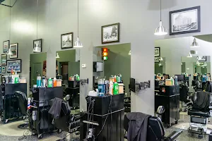 Gearheads Haircuts for Men image