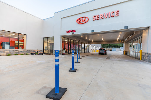 Car Dealer «Huffines Kia Corinth», reviews and photos, 5150 S Interstate 35 E, Denton, TX 76210, USA