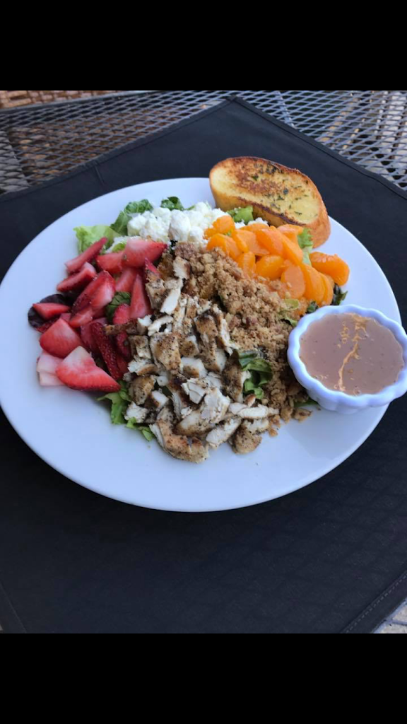 Center Street Grill 95380