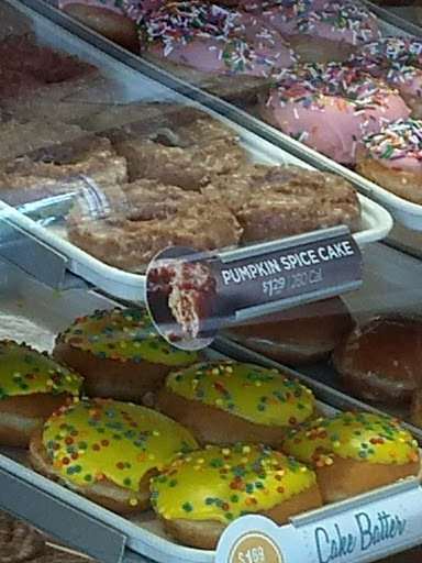 Donut Shop «Krispy Kreme», reviews and photos, 3400 W Mercury Blvd, Hampton, VA 23666, USA