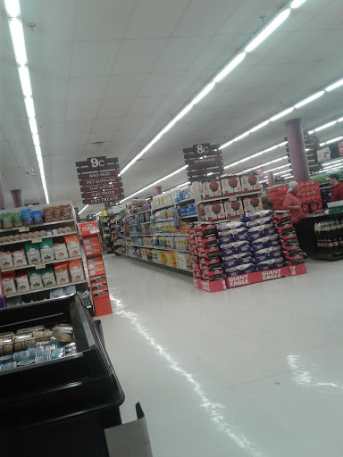 Supermarket «Giant Eagle Supermarket», reviews and photos, 111 W Madison St, Rochester, PA 15074, USA