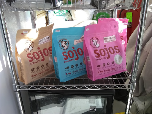 Pet Supply Store «Paws in the City Cary NC», reviews and photos, 1105 Tryon Village Dr #303, Cary, NC 27518, USA