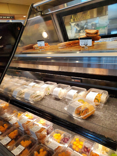 Grocery Store «The Fresh Market», reviews and photos, 1320 McFarland Blvd E #100, Tuscaloosa, AL 35401, USA