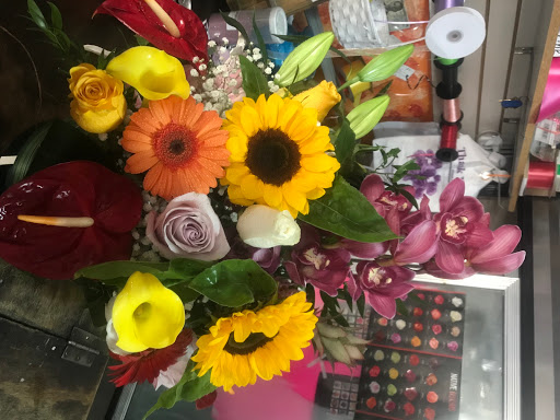 Florist «Ines Flower Shop», reviews and photos, 370 54th St, Brooklyn, NY 11220, USA
