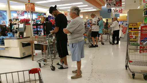 Grocery Store «Winn-Dixie», reviews and photos, 36348 FL-54, Zephyrhills, FL 33541, USA