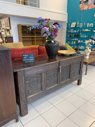 Comments and reviews of Cornwall Hospice Care Truro Furniture Shop