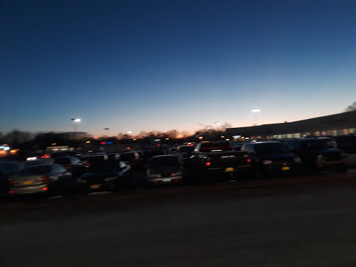 Shopping Mall «Forest Promenade Shopping Center», reviews and photos, 965 Richmond Ave, Staten Island, NY 10314, USA