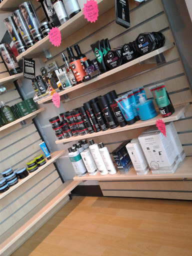 Hair Salon «Sport Clips Haircuts of Pace Pointe», reviews and photos, 4816 US-90, Milton, FL 32571, USA