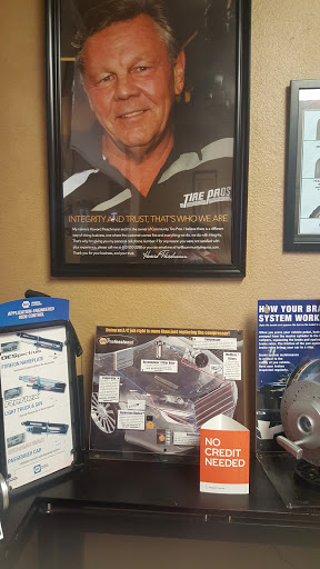 Tire Shop «Community Tire Pros and Auto Repair», reviews and photos, 15812 N 32nd St, Phoenix, AZ 85032, USA