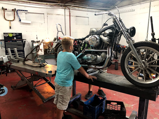 Motorcycle Repair Shop «Cycle Stop USA», reviews and photos, 808 S Woodrow Wilson St #3, Plant City, FL 33563, USA
