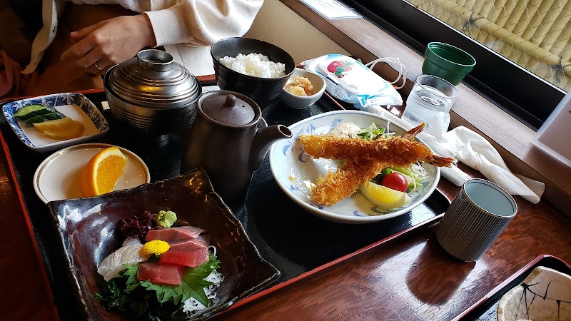 磯料理 日野治 お食事処