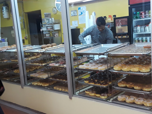 Donut Shop «AMA Donuts», reviews and photos, 1057 E Mission Blvd, Pomona, CA 91766, USA