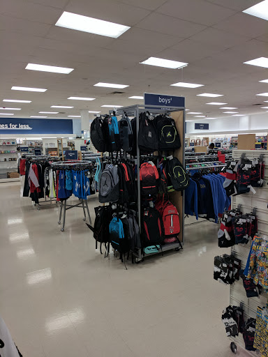 Department Store «Marshalls», reviews and photos, 3485 Steelyard Dr, Cleveland, OH 44109, USA