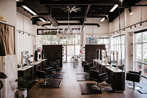 Pure Salon Aveda South Ankeny