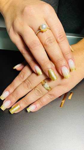 Renata Leite Nail Designer - Salão de Beleza