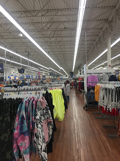 Discount Store «Walmart», reviews and photos, 1400 164th St SW, Lynnwood, WA 98087, USA