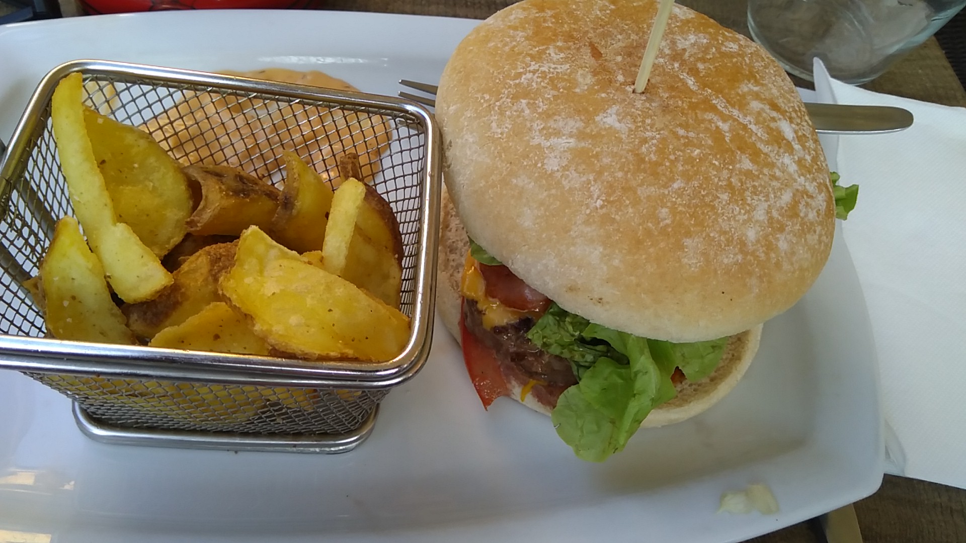 Photo n° 1 de l'avis de beneton34. fait le 18/07/2018 à 18:01