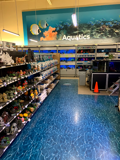 Pet Supply Store «Petco Animal Supplies», reviews and photos, 35860 Chester Rd, Avon, OH 44011, USA