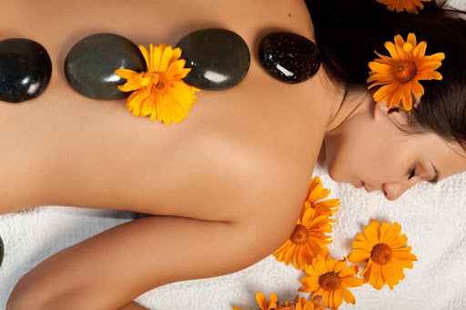 Thai massage therapist Arlington